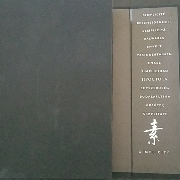 Notebook - Picture 2 of 4